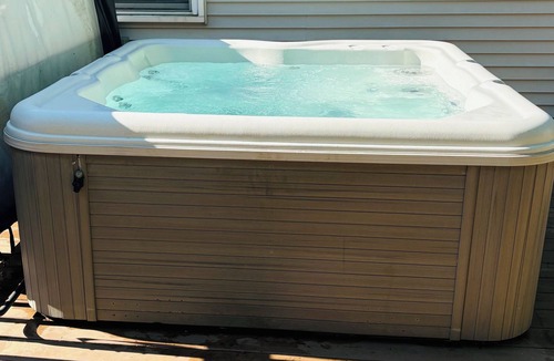 Akron House | Travel Professionals Towpath Cottage w HOTTUB Pet-Friendly Canal Fenced Yard!