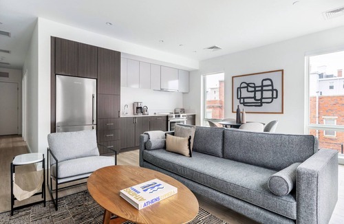 Central Square Apartment | Trendy Central Square 3BR w/W/D near MIT & Kendall Square, by Blueground