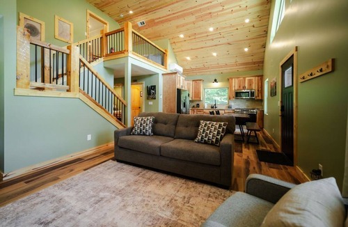 Carbon Hill Cabin | Tributary | Hocking Hills, Plunge Pool, Hot Tub
