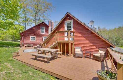Freedom House | Trout Ponds & Sauna: Unique Log Cabin in Freedom