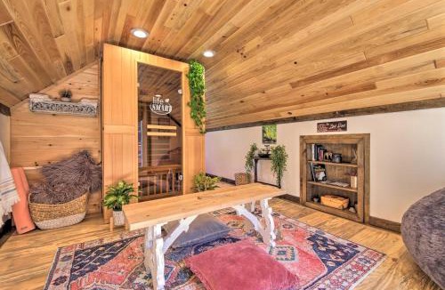Freedom House | Trout Ponds & Sauna: Unique Log Cabin in Freedom