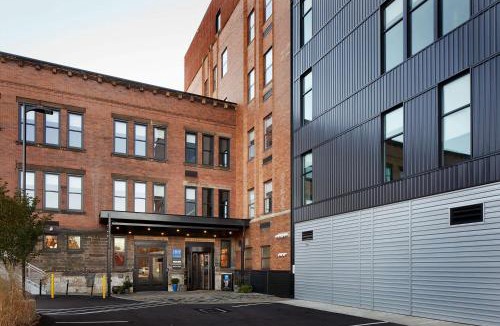 Lawrenceville Hotel | TRYP by Wyndham Pittsburgh/Lawrenceville
