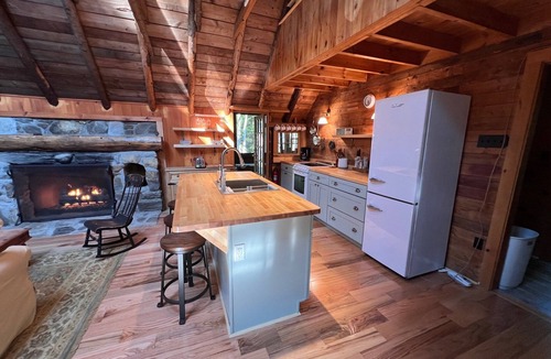 West Point Cottage | Two charming cottages, a quiet ocean cove, a serene forest with private trails
