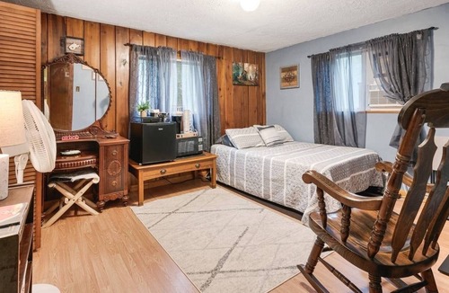 Fayetteville House | Two Comfy Bedrooms Near The New River Gorge Bridge