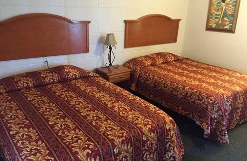 Fairview Hotel | Ultimate Outdoor Vacation at Knights Inn Fairview! 3 Affordable Units