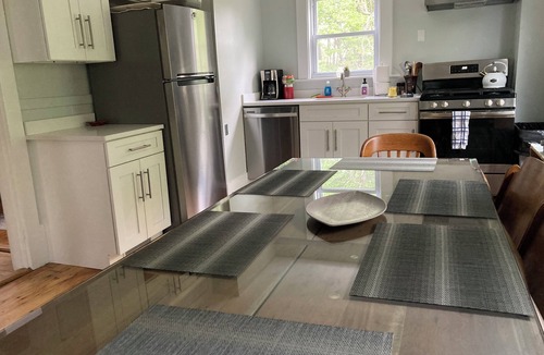 Kittery House | Unbeatable location - walk to Portsmouth and Kittery! One block off the water.