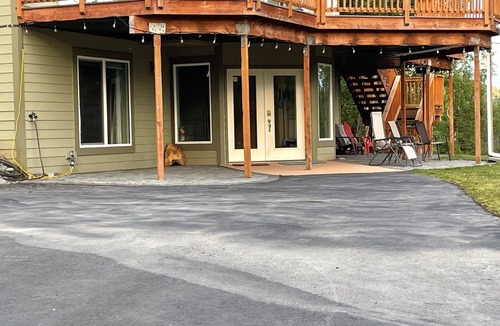 Rabbit Creek House | Unique quiet 2 Bedroom space in South Anchorage
