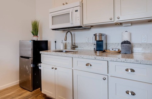 Wailuku Apartment | Unit 21 Waena Inn - Maui Private Suite