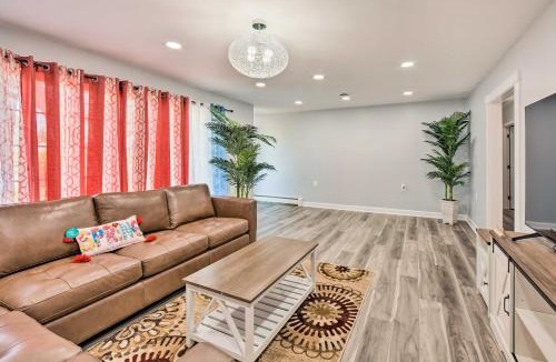 Palmyra House | Updated Home w/Pool Table ~ 4 Mi to Hershey!