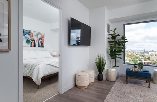 Central Square Apartment | Upscale Penthouse near MIT Harvard Central Square