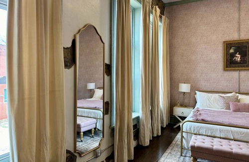 Okemah Hotel | Upscale Western Inn With Historical Distinction and Modern Comfort