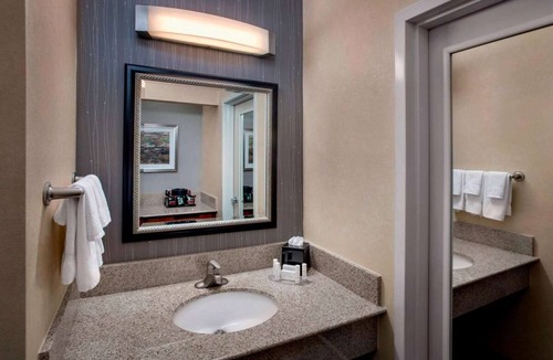 Foxboro Hotel | Vacation Day Is Always A Great Idea! Short Drive to Borderland State Park