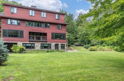 Stowe Area House | Vermont 2BR | Stowe Slopes & Swimming Holes