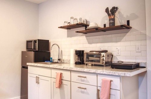 South Burlington Hotel | Vermont Suites