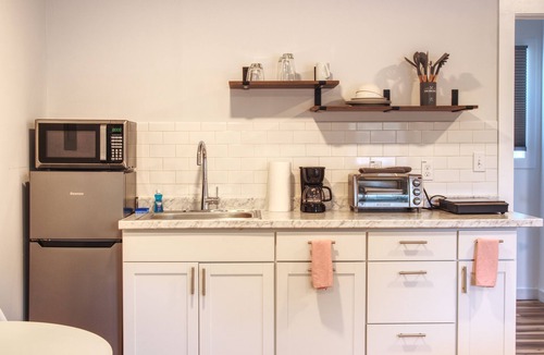 South Burlington Hotel | Vermont Suites