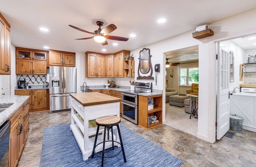 Garfield Cottage | Views! Lake Home w/2 Decks, Boat Parking & Peace