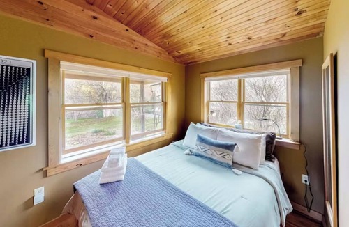 Northfield House | VT Guest Cottage at Sugarbush in Moretown, VT