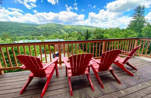 Carroll Villa | W5 AIR CONDITIONED Mount Washington Place townhouse with fireplace air hockey free and fast wifi
