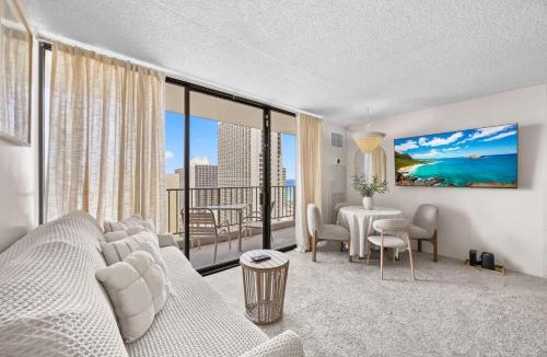 Waikiki Apartment | Waikīkī Cozy&Natural Ocean Mountain View hotel suite Free -parking