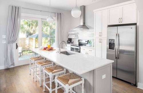 Folly Beach House | Walk Everywhere! 16BR Retreat, 4 Pools, Sleeps 32+