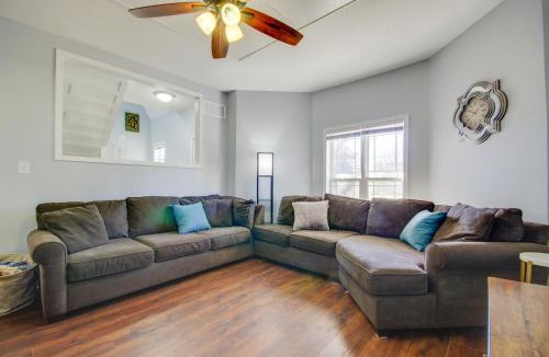 Warrensburg House | Walk to Dtwn Warrensburg: Cozy Family Home!