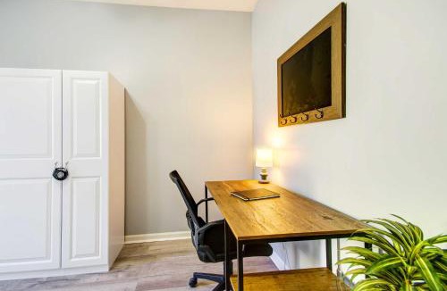 Warrensburg House | Walk to Dtwn Warrensburg: Cozy Family Home!