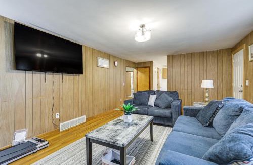 Attleboro House | Walk to Shops & Eats! Attleboro Basecamp