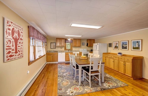 Bernard House | Walking distance to Back Beach, comfortable, well-stocked w/fire-pit and grill!