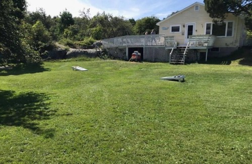 York Beach House | Walking Distance to Downtown York Beach, Shops and all amenities.