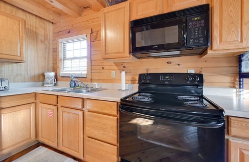 Falls of Rough Cabin | Water Views! Serene Rough River Family Cabin