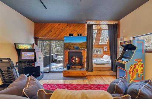 Bushkill House | Waterfall Views! Hot Tub, Game Room, Dog Friendly