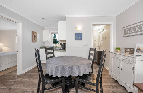 Lochmere Condo | Waterfront 3 bedroom/1 bath condo with WiFi, AC