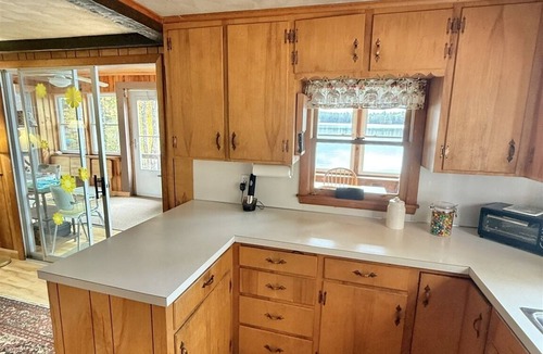 Sebago House | Waterfront 4 Bedroom 2 Bath on Barker Pond in Sebago