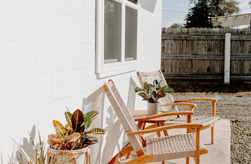 Millsboro Cottage | WATERFRONT Completely Renovated Cozy Mid Century Rental Unit #4