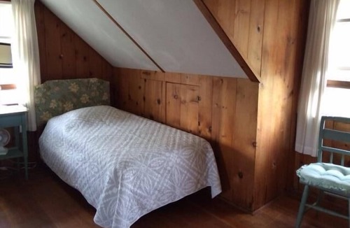Old Lyme Cottage | Waterfront House On Gorgeous Old Lyme Shores Beach - Sleeps 7 +