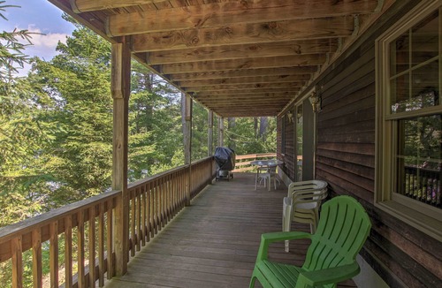 West Brookfield House | Waterfront New England House on Wickaboag Lake!