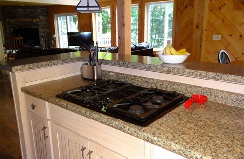 Eidelweiss Village House | Waterfront, Private Beach, A/C, Near N. Conway, Skiing, White Mountains