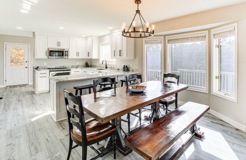 Hot Springs Village House | Waterfront Lake Coronado Home w/Deck & Views