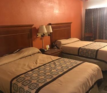 Downtown Myrtle Beach Hotel | Wayfarer Motel