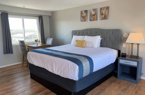 Hampton Hotel | Ways Motel