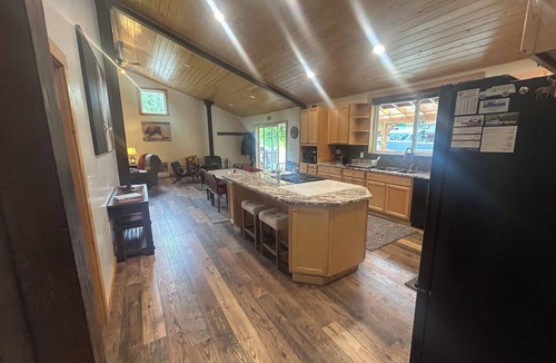 Naukati Bay Cabin | “We Fish Cabin” on Prince of Whales Island: Fishing,Hunting and Exploring