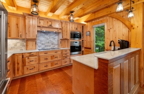Meredith House | Wekepeke Point Estate on Lake Winnipesaukee