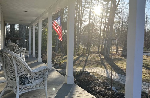 Kennebunk House | Welcome to Kennebunk! Pristine location, walk to town, kid and dog friendly!