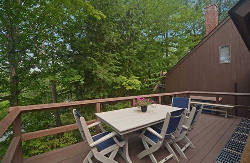 Grantham Condo | Welcome to The Anytime Getaway. Walking distance to the Lake!