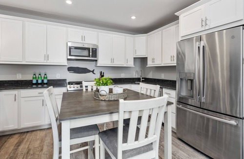 Minot House | Welcome to the "Beach Haus," a charming retreat 400' from Minot Beach!