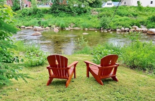 Twin Mountain Cabin | Welcome to “The Tulip” Riverfront Post & Beam
