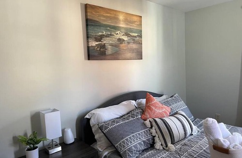 Worcester Apartment | Welcoming, Cozy & Family Friendly 3 bedroom house