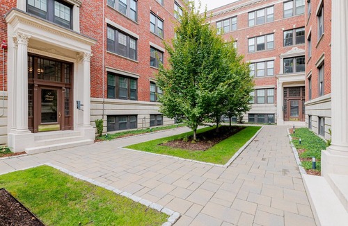 Agassiz Apartment | Well-Located Porter Square 1BR in Harvard Square by Blueground