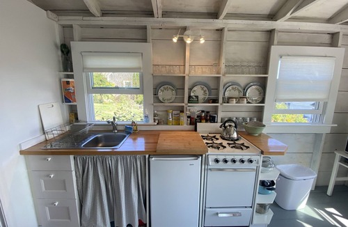 Stonington Cabin | West Cottage- Small Ocean View Cottage