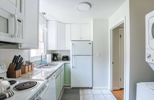Jefferson Park Avenue House | Westerly Haven A: Long term lease available
